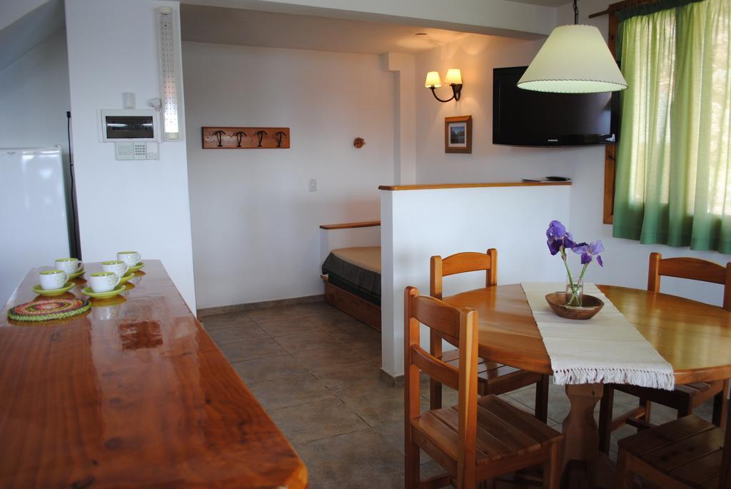 Alun Bungalows Apart 산카를로스데바릴로체 객실 사진